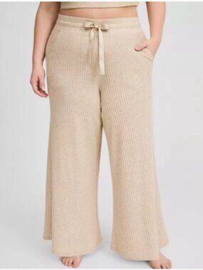 NWT - torrid Super Soft Plush Waffle Wide-Leg Lounge Pant